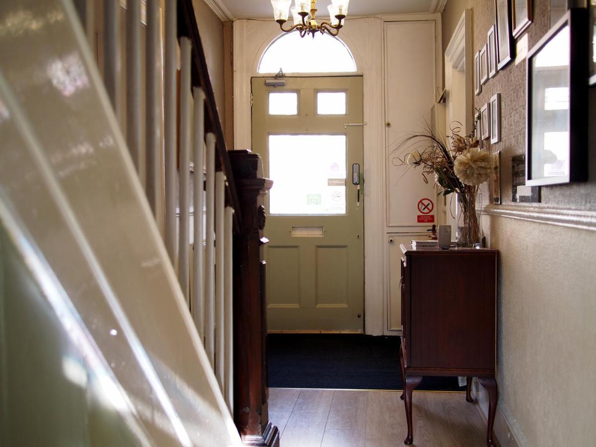 The Coach House Bed & Breakfast Canterbury Exterior foto